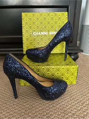Gianni Bini Navy Glitter Platform High Heels